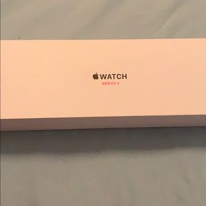 ***NEW***. Apple Watch series 3 black